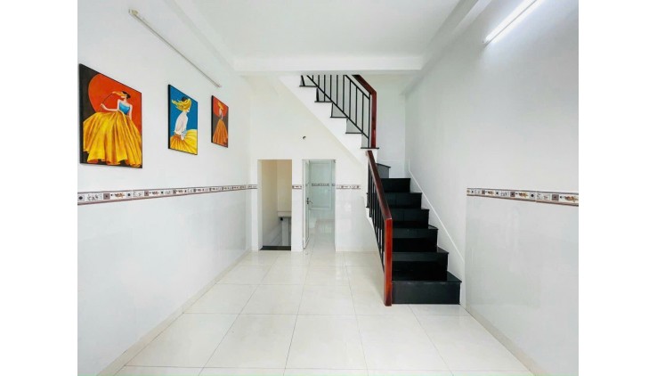 PHẠM VĂN CHIÊU - NHÀ 4 TẦNG - HẺM XE HƠI - CHỈ 2.98 TỶ - SỔ VUÔNG A4